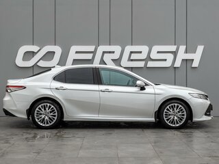 2019 Toyota Camry VIII (XV70), белый, 3040000 рублей, вид 5