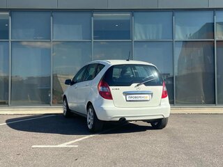 2011 Mercedes-Benz A-Класс 180 II (W169) Рестайлинг, белый, 585000 рублей, вид 5