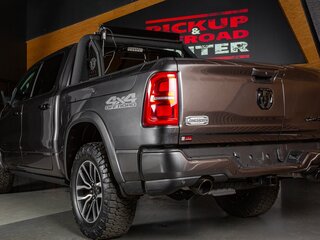 2025 Ram 1500 Crew Cab V Рестайлинг, серый, 12898000 рублей, вид 4