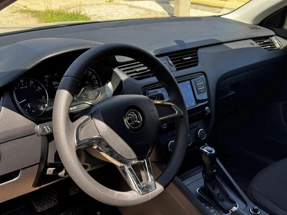 2017 Skoda Octavia III (A7), серебристый - вид 6