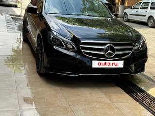 2010 Mercedes-Benz E-Класс 300 IV (W212, S212, C207), чёрный, 1750000 рублей, вид 2