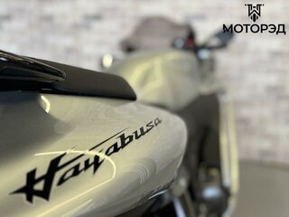 2026 Suzuki GSX 1300 R Hayabusa, серый, 2095000 рублей, вид 4