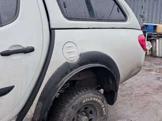 2012 Mitsubishi L200 IV, серебристый, 1600000 рублей, вид 4