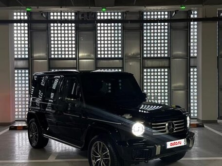 2026 Mercedes-Benz G-Класс 450 d III (W465) Рестайлинг, чёрный, 19990000 рублей, вид 2