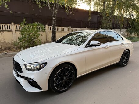 2021 Mercedes-Benz E-Класс 350 V (W213, S213, C238) Рестайлинг, белый, 4500000 рублей, вид 1