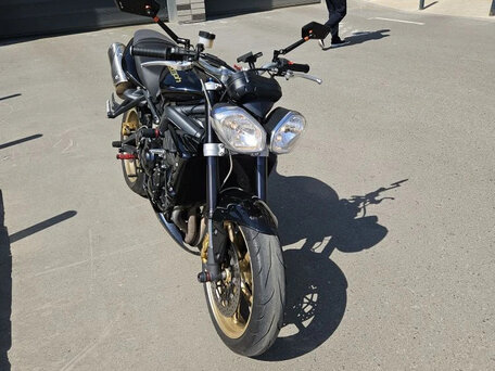 2014 Triumph Street Triple, чёрный, 700000 рублей, вид 2