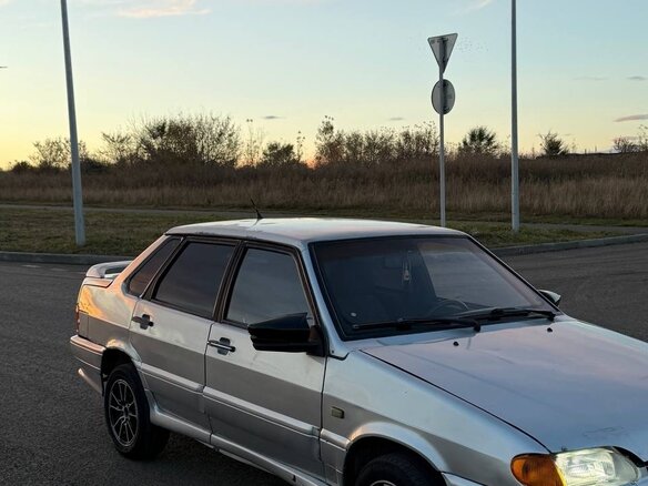 2003 Lada (ВАЗ) 2115, серебристый - вид 2