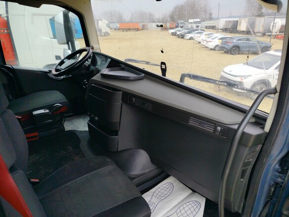 2019 Volvo FH, синий, 6861600 рублей - вид 4