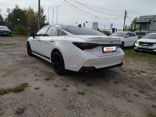 2022 Toyota Avalon V, белый, 3450000 рублей, вид 4