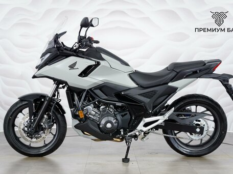 2026 Honda NC 750X, серый, 1297000 рублей, вид 2