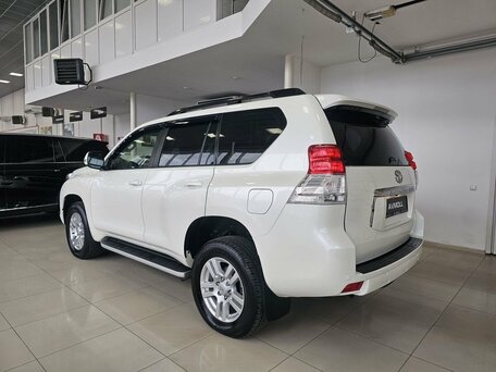 2012 Toyota Land Cruiser Prado 150 Series, белый, 2990000 рублей, вид 5