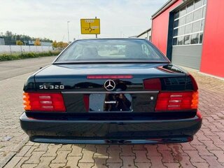 1994 Mercedes-Benz SL-Класс 320 IV (R129), чёрный, 5260000 рублей, вид 5