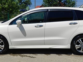 2010 Honda Stream II Рестайлинг, белый, 1500000 рублей, вид 2