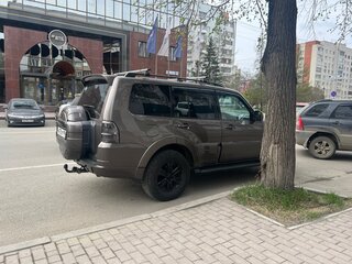 2011 Mitsubishi Pajero IV Рестайлинг 1, коричневый, 2780000 рублей, вид 5