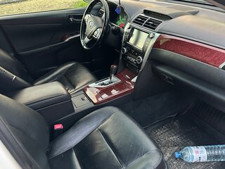 2012 Toyota Camry VII (XV50), белый, 1780000 рублей, вид 5