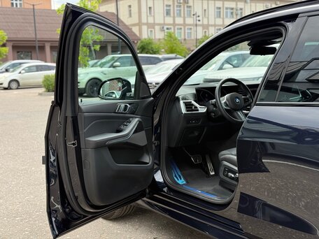 2023 BMW X5 30d IV (G05/G18) Рестайлинг, синий, 10190000 рублей, вид 5