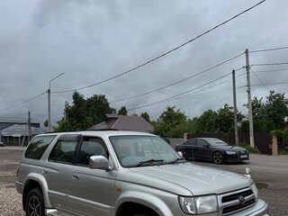 1999 Toyota Hilux Surf III Рестайлинг, серебристый, 1000000 рублей, вид 3