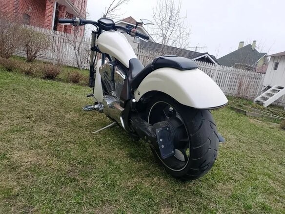 2011 Honda VT 1300CX Fury, белый, 1270000 рублей - вид 13