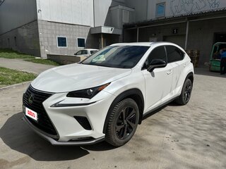 2020 Lexus NX 200 I Рестайлинг, белый, 3700000 рублей, вид 3