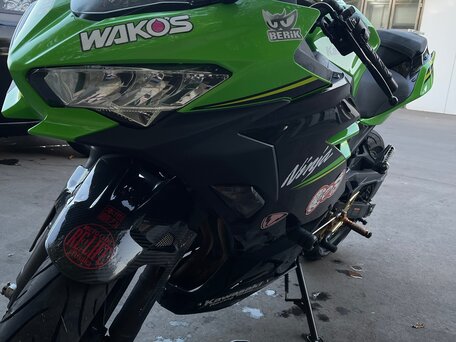 2018 Kawasaki Ninja 400, зелёный, 500000 рублей, вид 4