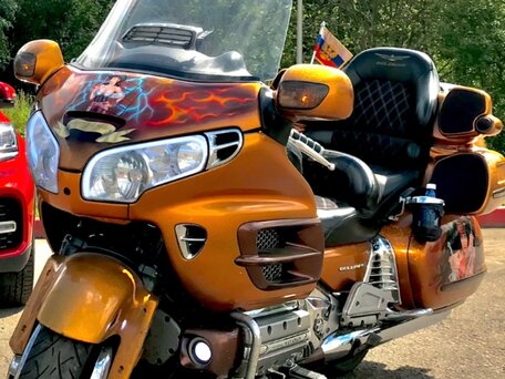 2002 Honda GL 1800 Gold Wing, оранжевый, 990000 рублей, вид 1