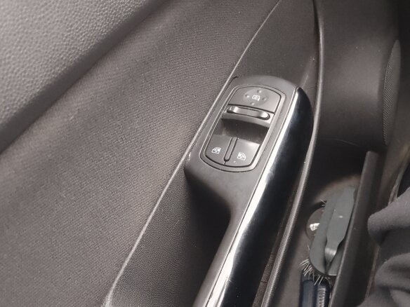 2008 Opel Corsa D, серебристый, 230000 рублей - вид 4