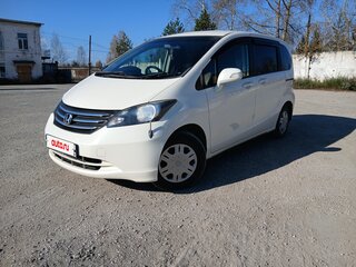 2010 Honda Freed I, белый, 750000 рублей, вид 1