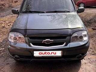 2011 Chevrolet Niva I Рестайлинг, зелёный, 550000 рублей, вид 1