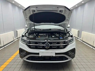2023 Volkswagen Tayron I Рестайлинг, белый, 2500000 рублей, вид 3