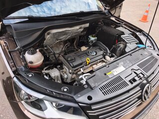 2014 Volkswagen Tiguan I Рестайлинг, коричневый, 1500000 рублей, вид 1