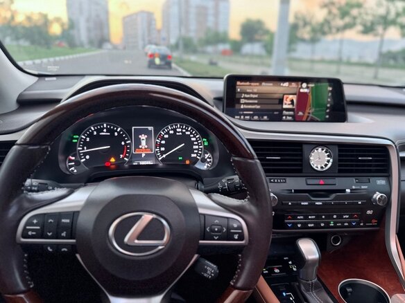 2016 Lexus RX 350 IV, белый, 3650000 рублей - вид 6
