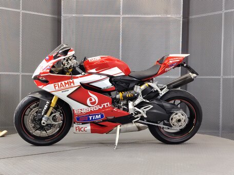 2013 Ducati 1199 Panigale, красный, 1069000 рублей, вид 5