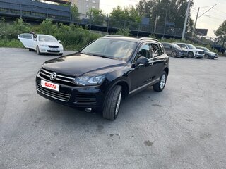 2012 Volkswagen Touareg II, чёрный, 2430000 рублей, вид 1
