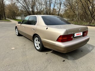 1997 Lexus LS 400 II, жёлтый, 2750000 рублей, вид 4
