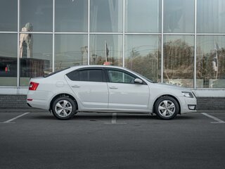 2013 Skoda Octavia III (A7), белый, 970000 рублей, вид 5