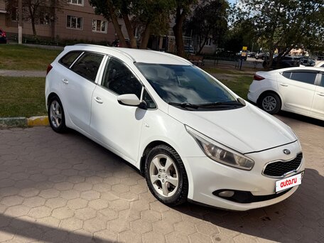 2013 Kia Ceed II, белый, 465000 рублей, вид 1
