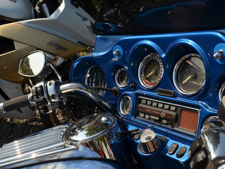 2005 Harley-Davidson Electra Glide, синий, 700000 рублей, вид 2