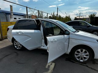 2024 Lada (ВАЗ) Vesta I Рестайлинг (NG), белый, 1315000 рублей, вид 4