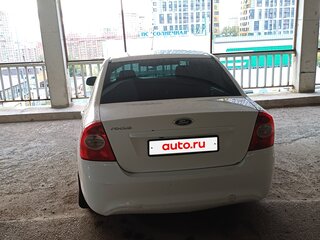 2011 Ford Focus II Рестайлинг, белый, 460000 рублей, вид 2