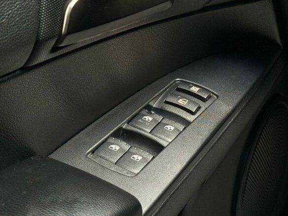 2010 SsangYong Kyron I Рестайлинг, чёрный - вид 18