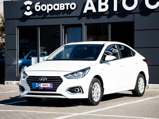 2017 Hyundai Solaris II, белый, 1360000 рублей, вид 1