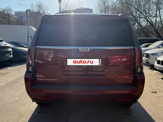 2016 Cadillac Escalade IV, красный, 3700000 рублей, вид 5