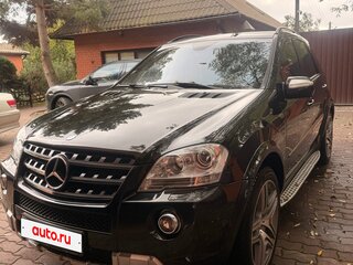 2008 Mercedes-Benz M-Класс 550 II (W164) Рестайлинг, чёрный, 2100000 рублей, вид 1