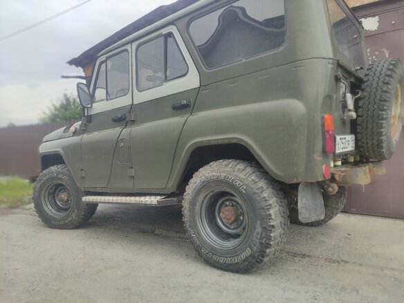 2000 УАЗ 3151, зелёный, 458000 рублей - вид 2