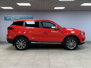 2022 Geely Atlas Pro, красный, 1660000 рублей, вид 4