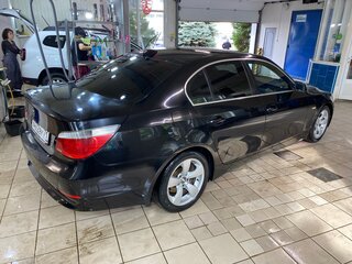 2004 BMW 5 серии 520i V (E60/E61), чёрный, 870000 рублей, вид 5