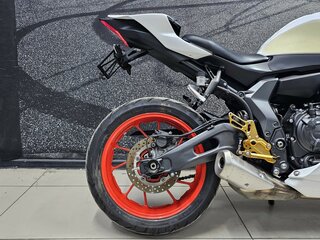 2023 Yamaha YZF-R7, белый, 819000 рублей, вид 5