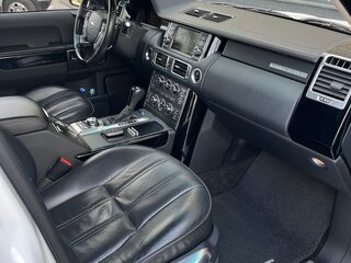 2012 Land Rover Range Rover Supercharged III Рестайлинг 2, белый, 3000000 рублей, вид 4