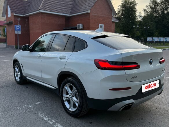2021 BMW X4 20i II (G02) Рестайлинг, белый, 4500000 рублей - вид 12