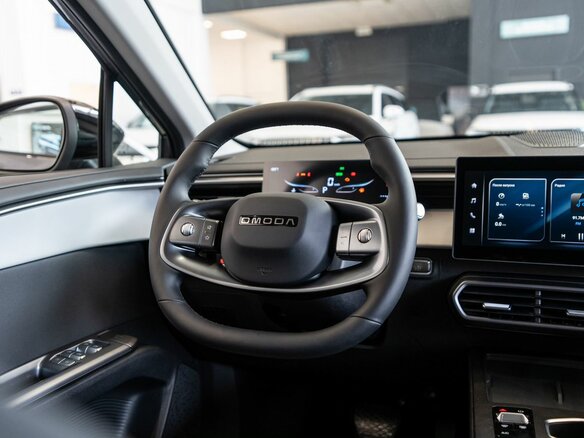 2026 Omoda C5 II, белый, 2399000 рублей - вид 10